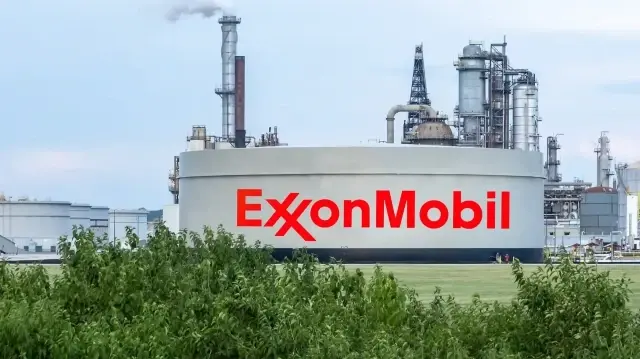 Exxon хочет купить активы "Лукойла" в Казахстане и Ираке | Фото: Shutterstock