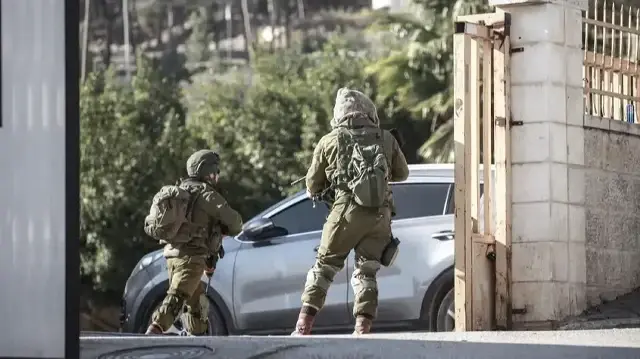 قبرص الرومية تصدر مذكرة استدعاء لجندي إسرائيلي متهم بجرائم حرب