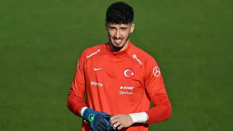 Altay Bayındır’dan kaledeki rekabet için açıklama: ‘Benim yapım böyle’ 