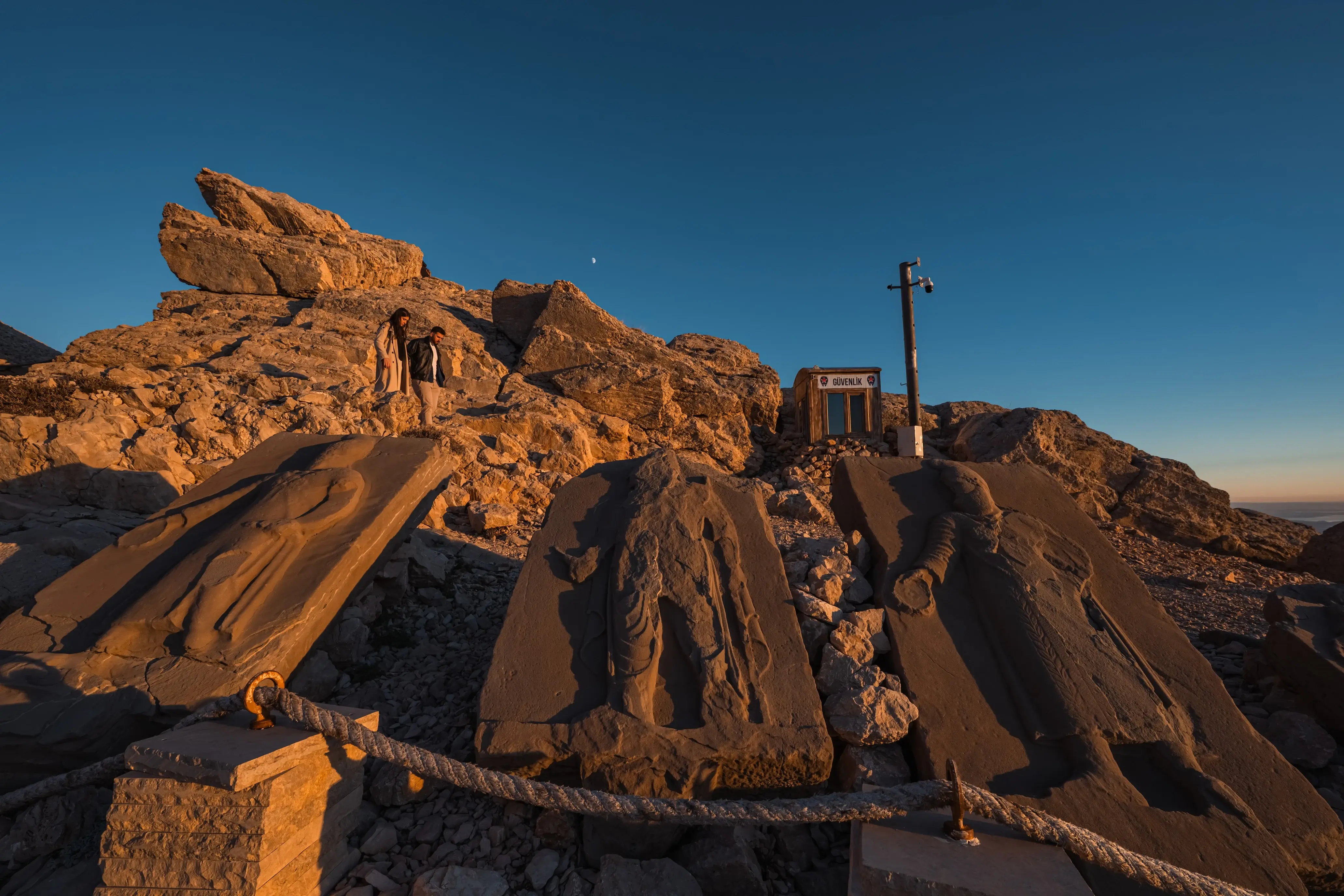 Mount nemrut's ancient wonders continue to captivate global visitors