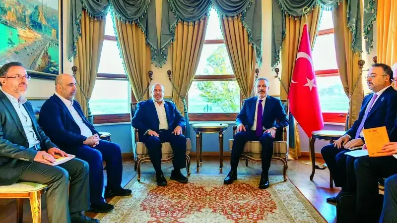 Dışişleri Bakanı Hakan Fidan, dün İstanbul'da Hamas Siyasi Büro üyeleriyle görüştü. Görüşmede, Gazze’deki ateşkesin durumu ve insani yardım ihtiyacı ele alındı.