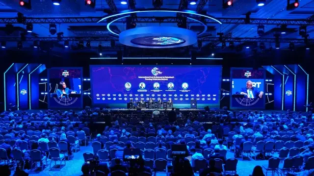 منتدى "تي آر تي وورلد" يختتم أعماله في إسطنبول