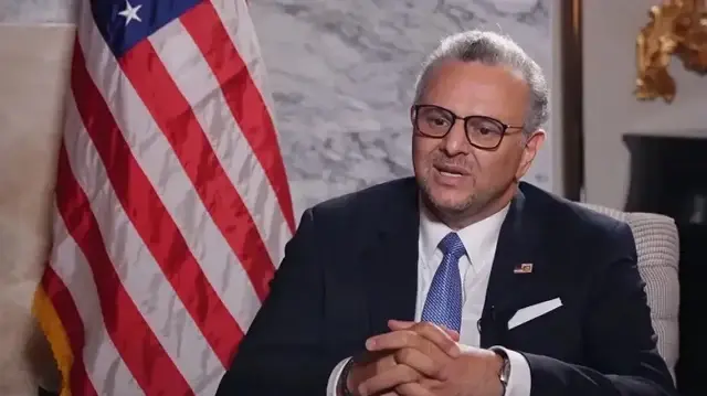 مستشار ترامب: واشنطن ملتزمة بإنهاء الصراع المروّع في السودان