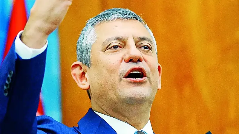 Özgür Özel