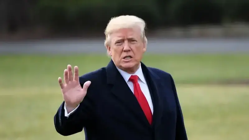 Trump: Epstein dosyalarının açıklanmasını öngören tasarıyı imzaladım
