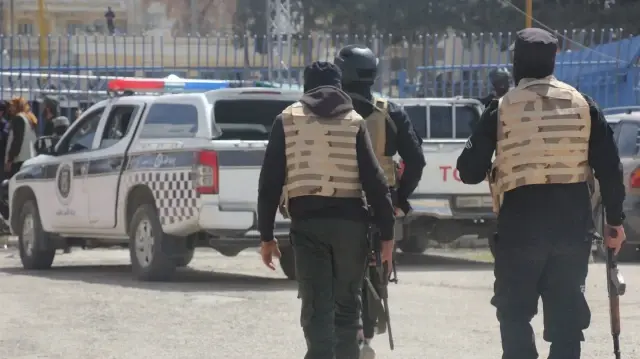 درعا.. الأمن السوري يعثر على مركبة محمّلة بذخائر بعد احتراقها