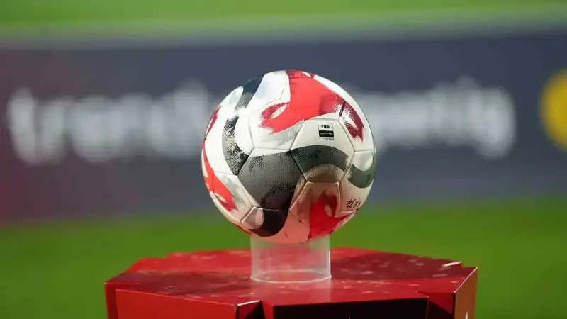 Süper Kupa yarı finali için kura çekimi yapıldı.