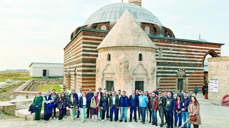 İstanbul'dan Van'a gönül köprüsü