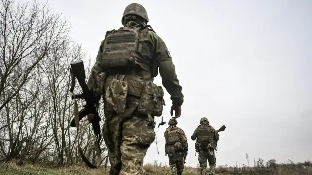 Великобритания готова отправить войска в Украину после прекращения огня | Фото: Bloomberg