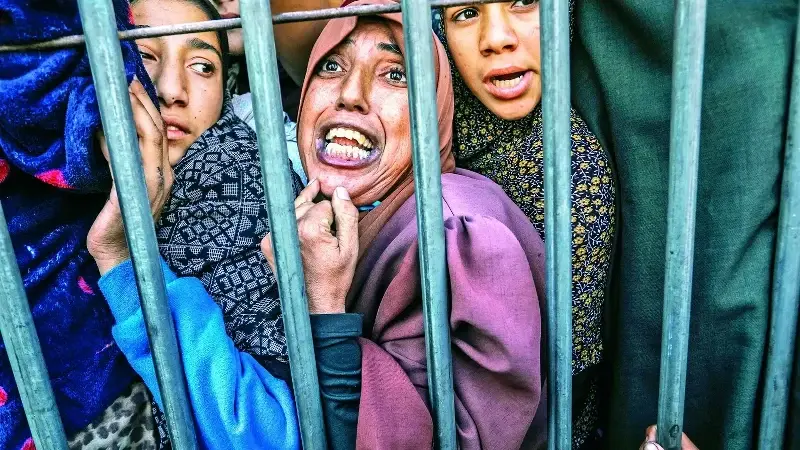 Manşetlerde Filistin’e yer yok