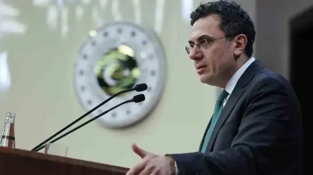  Le porte-parole du ministère des Affaires étrangères de la Türkiye, Oncu Keceli. 