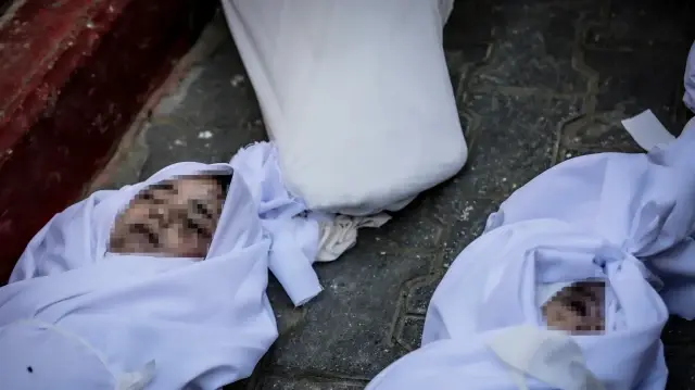 L'armée israélienne a violé le cessez-le-feu et lancé des attaques contre différentes zones de la bande de Gaza. Les corps des Palestiniens, dont certains étaient des enfants, qui ont perdu la vie lors des attaques menées par Israël contre le quartier d'ez-Zeytun à Gaza ont été transportés à l'hôpital Shifa de la ville pour y être inhumés.