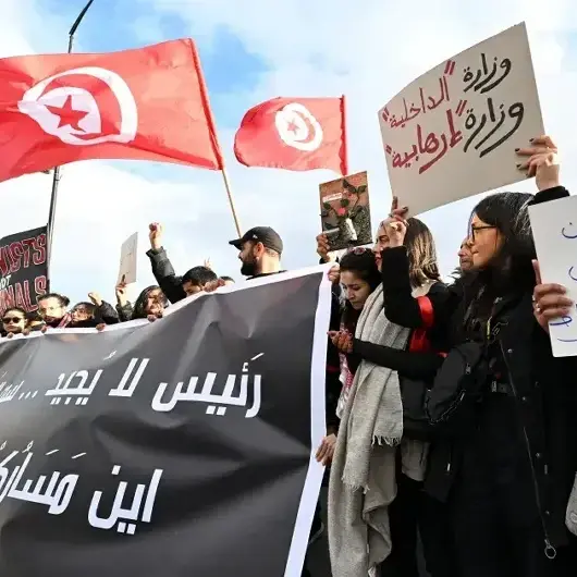 تونس.. الإفراج عن 5 قياديين بحركة النهضة