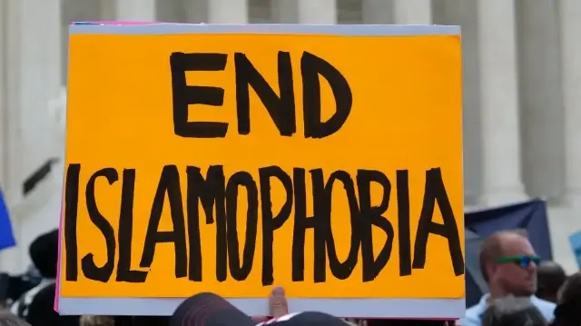 تعريف "الإسلاموفوبيا" الذي عجزت بريطانيا عن حسمه يعود للواجهة