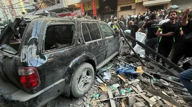 الاحتلال الإسرائيلي ينتهك وقف إطلاق النار ويقصف بيروت بالتنسيق مع واشنطن 