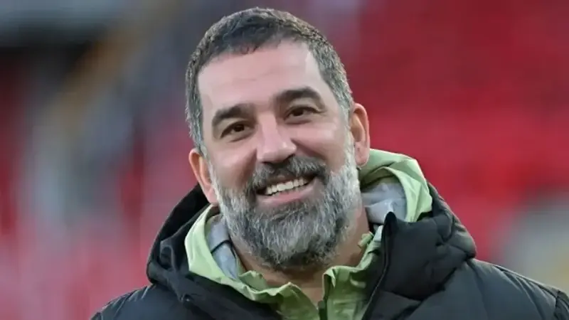 Arda Turan Shakhtar Donetsk’te 11 yıl sonra görülmeyeni başardı