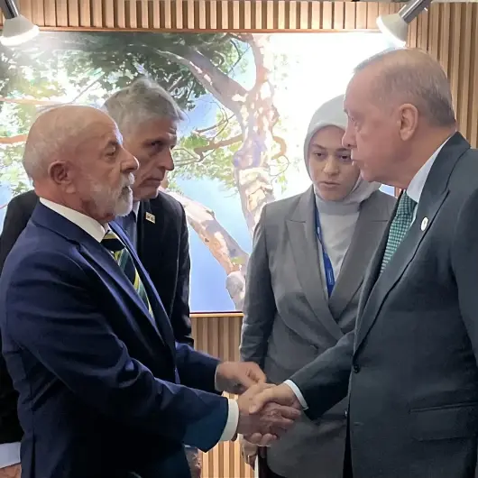 جوهانسبورغ.. الرئيس أردوغان يلتقي نظيره البرازيلي