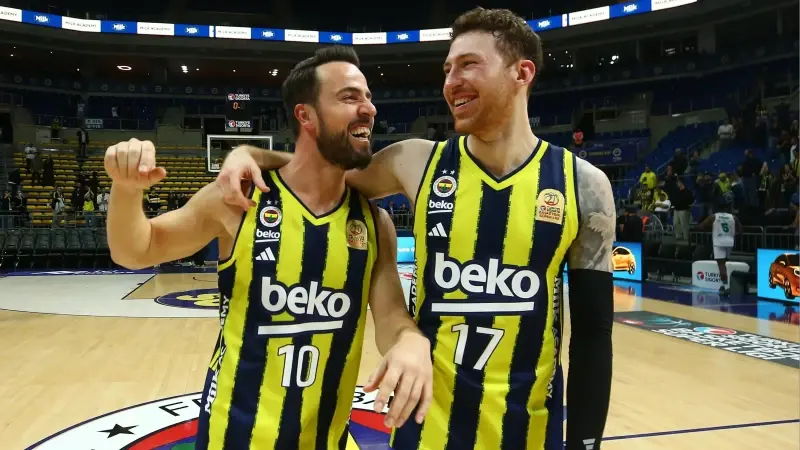 Fenerbahçe basketbol oyuncuları
