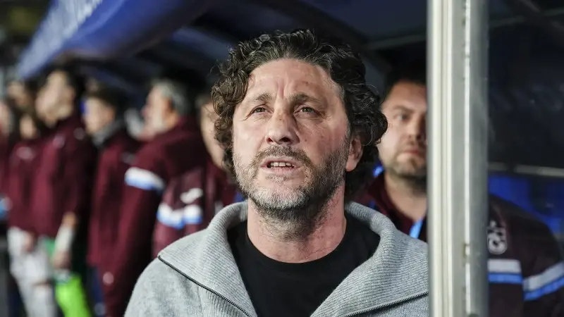 Trabzonspor Teknik Direktörü Fatih Tekke