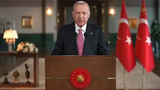 Erdoğan tells Putin Türkiye will continue Ukraine peace efforts