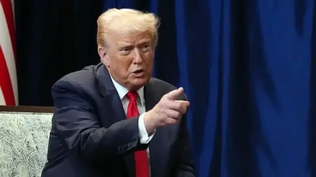 Дональд Трамп
