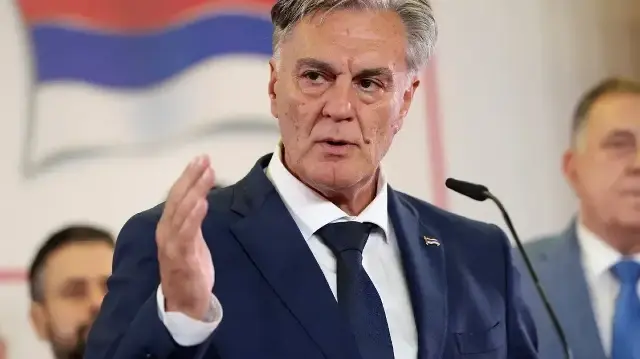 كاران يفوز برئاسة الكيان الصربي في البوسنة والهرسك