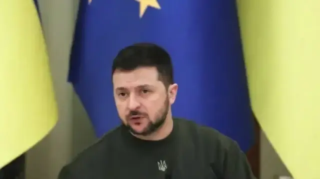 زيلينسكي: مساعي موسكو لشرعنة الأراضي المحتلة أمر خطير
