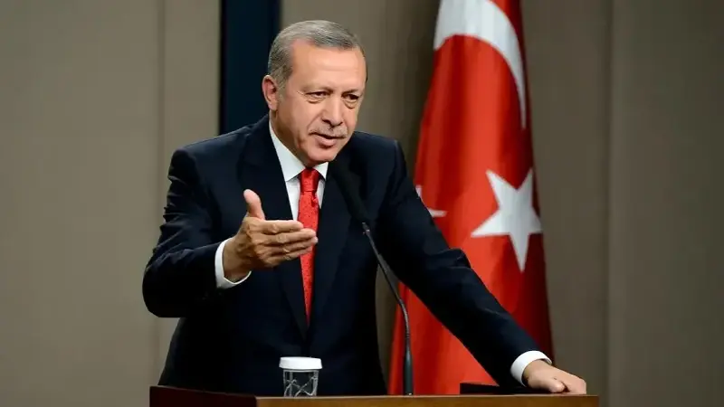 Cumhurbaşkanı Erdoğan: "Osmanlı şaheseri camilerimiz, köşklerimiz, medreselerimiz gibi bugün bütün ihtişamıyla ayakta duran saraylarımız da Türk milletinin mimaride ulaştığı seviyenin en güzide örnekleridir."