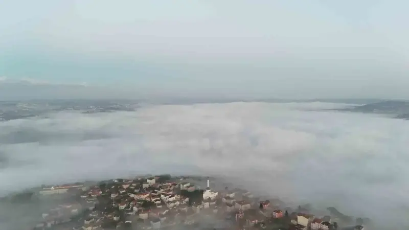 İstanbul'da sis etkili oldu