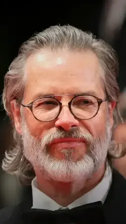 Australian actor Guy Pearce condemned the Israeli regime 