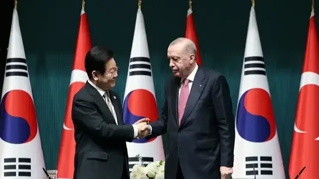تركيا وكوريا الجنوبية توقعان 3 اتفاقيات للتعاون