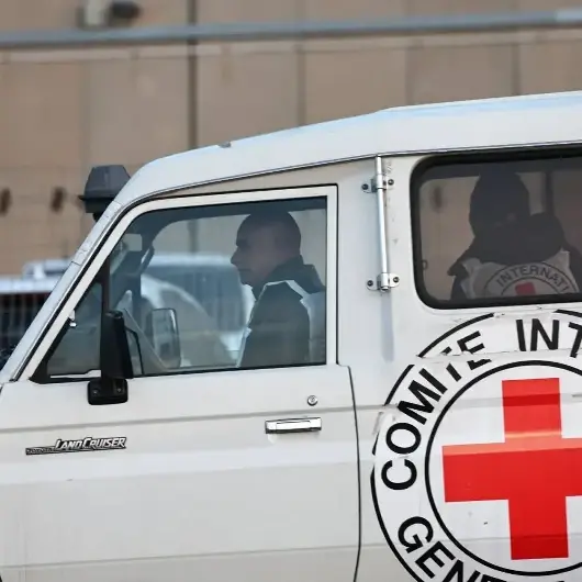 قبل تسليم الثلاثاء.. مَن الأسرى الثلاثة الذين يطالب الاحتلال الإسرائيلي برفاتهم؟ 