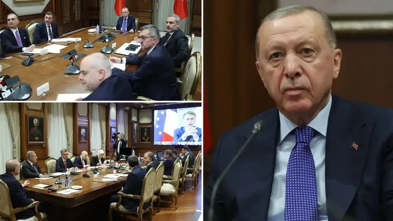 Cumhurbaşkanı Erdoğan, Türkiye'nin kapsamlı barış için diplomatik çabalarını sürdüreceğini belirtti.