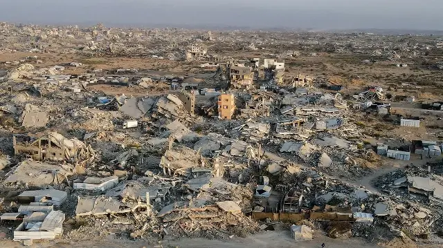 Selon le quotidien Yedioth Ahronoth, "deux millions d’Israéliens, y compris de nombreux militaires, ont aujourd’hui besoin d’un soutien psychologique de l’État".