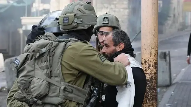 الضفة.. الاحتلال الإسرائيلي يقتحم مدينة نابلس ويعتقل 3 فلسطينيين