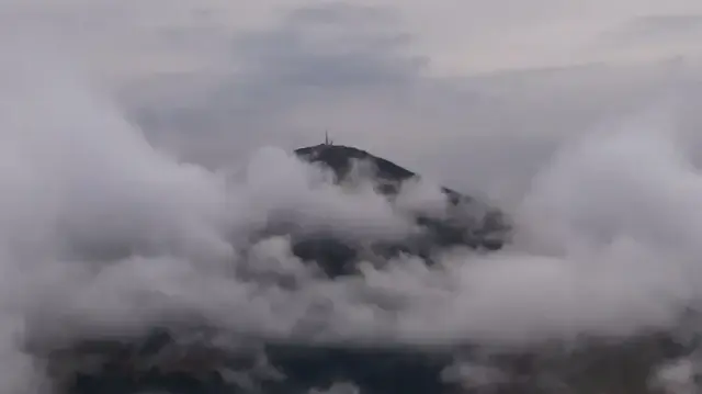 1650 rakımlı Dürtmen Dağı'ndaki "sis denizi" dronla görüntülendi