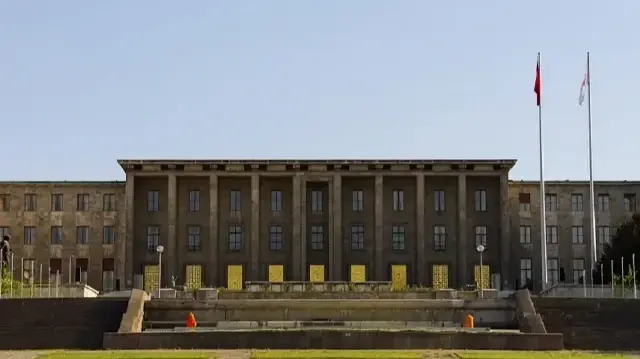 البرلمان التركي: نتائج إيجابية لزيارة وفد نيابي إلى سجن إمرالي