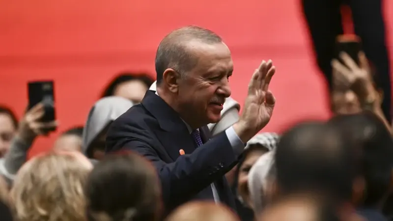 Cumhurbaşkanı Recep Tayyip Erdoğan, Beştepe Millet Kongre ve Kültür Merkezi'nde "Kadına Yönelik Şiddetle Mücadele Günü" dolayısıyla düzenlenen programa katıldı.