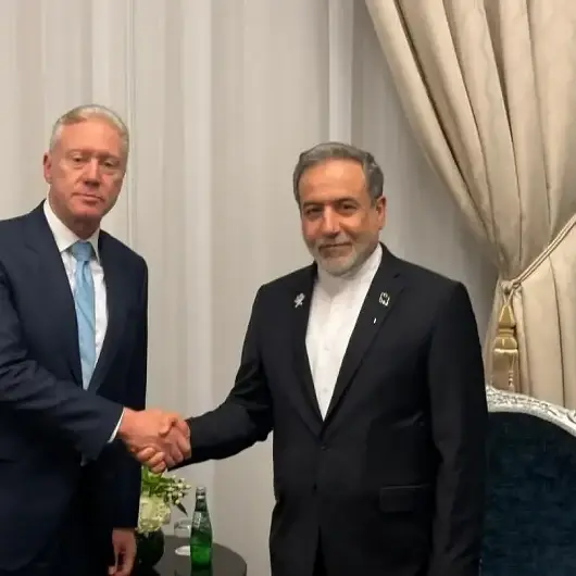 سجال دبلوماسي بين وزيري خارجية لبنان وإيران بشأن "حزب الله"