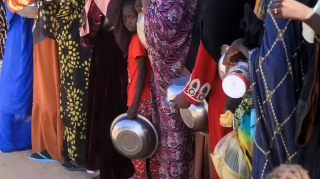 Гуманитарный кризис в Судане стремительно усугубляется.
