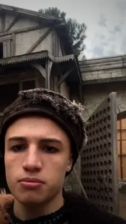 Quran recitation by Turkish actor