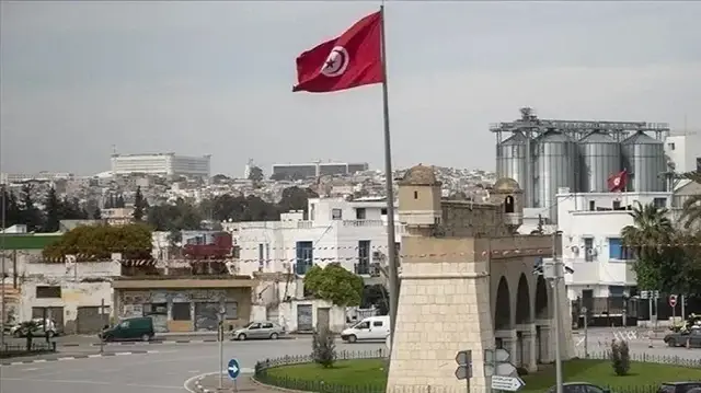 اتحاد الشغل يتشاور مع نقابة المحامين ورابطة حقوقية "لحل مشاكل تونس"