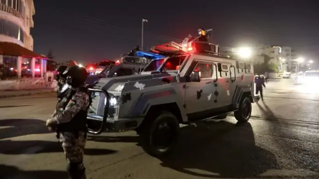  Two killed in Jordan security raid after suspects open fire