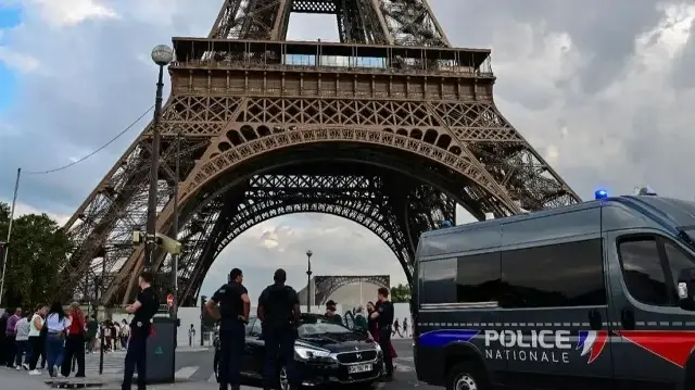 France arrests three for alleged Russian espionage and propaganda