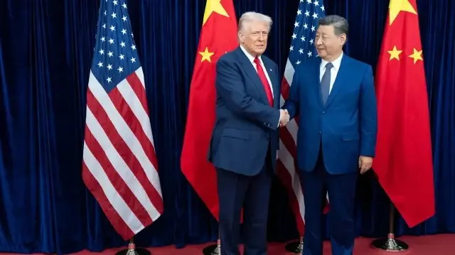 Президент США Дональд Трамп и китайский лидер Си Цзиньпин
