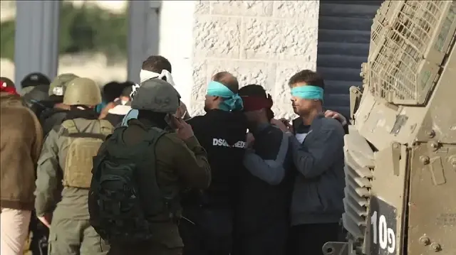 جيش الاحتلال الإسرائيلي يعتدي بالضرب على فلسطيني جنوبي الضفة