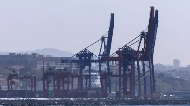 Türkiye's October exports hit $23.9 billion as trade gap widens