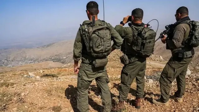 Израиль «не движется к миру» с Сирией, заявил министр обороны