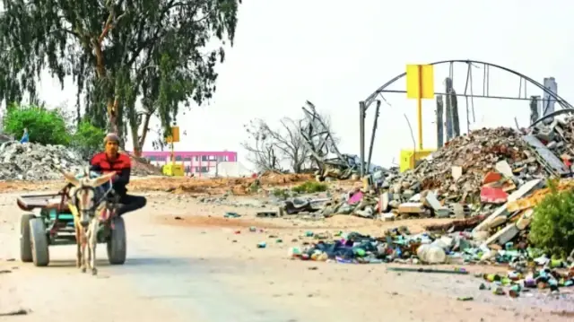 Israel building 'concentration camps' for Palestinians in Gaza with US support