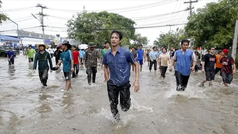 Sri Lanka'da şiddetli yağışların neden olduğu afetlerde 31 kişi öldü